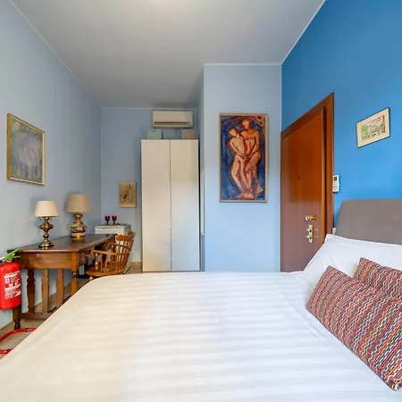 Πανσιόν Privata Bagno E Balcone Duomo Battaglia Μιλάνο