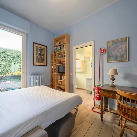 Πανσιόν Privata Bagno E Balcone Duomo Battaglia 3*