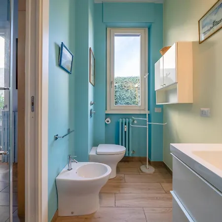 Privata Bagno E Balcone Duomo Battaglia 3* Μιλάνο